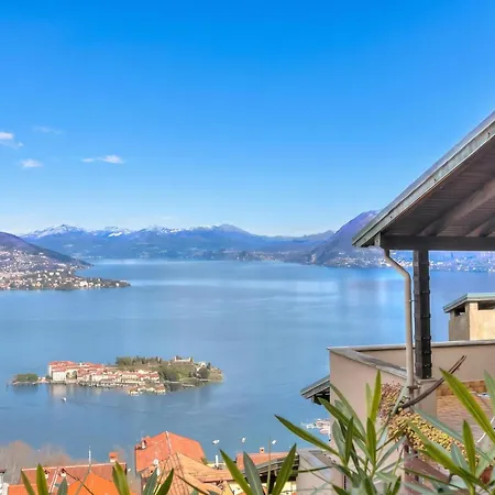 Maggiore View Terrace Over The Borromean Islands - Happy * Stresa