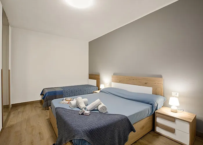 Semesterbostad View Terrace Over The Borromean Isla - Happy Stresa