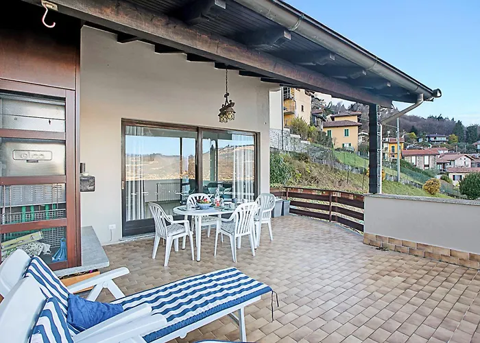 View Terrace Over The Borromean Isla - Happy Semesterbostad Stresa